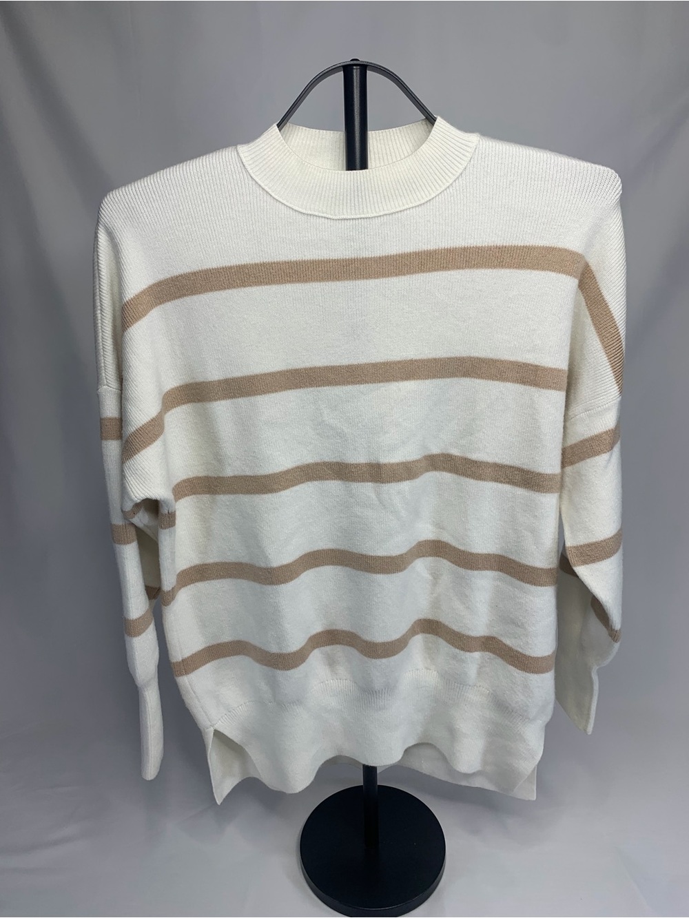 Abercrombie & Fitch Cream Crewneck Sweater with Beige Stripes